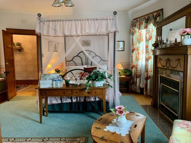 The Pembrooke Inn Sturgeon Bay Esterno foto